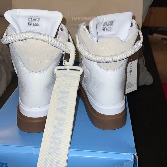 🚫SOLD Adidas × Ivy Park Super Sleek Boots size 10W/9M - Picture 4 of 6